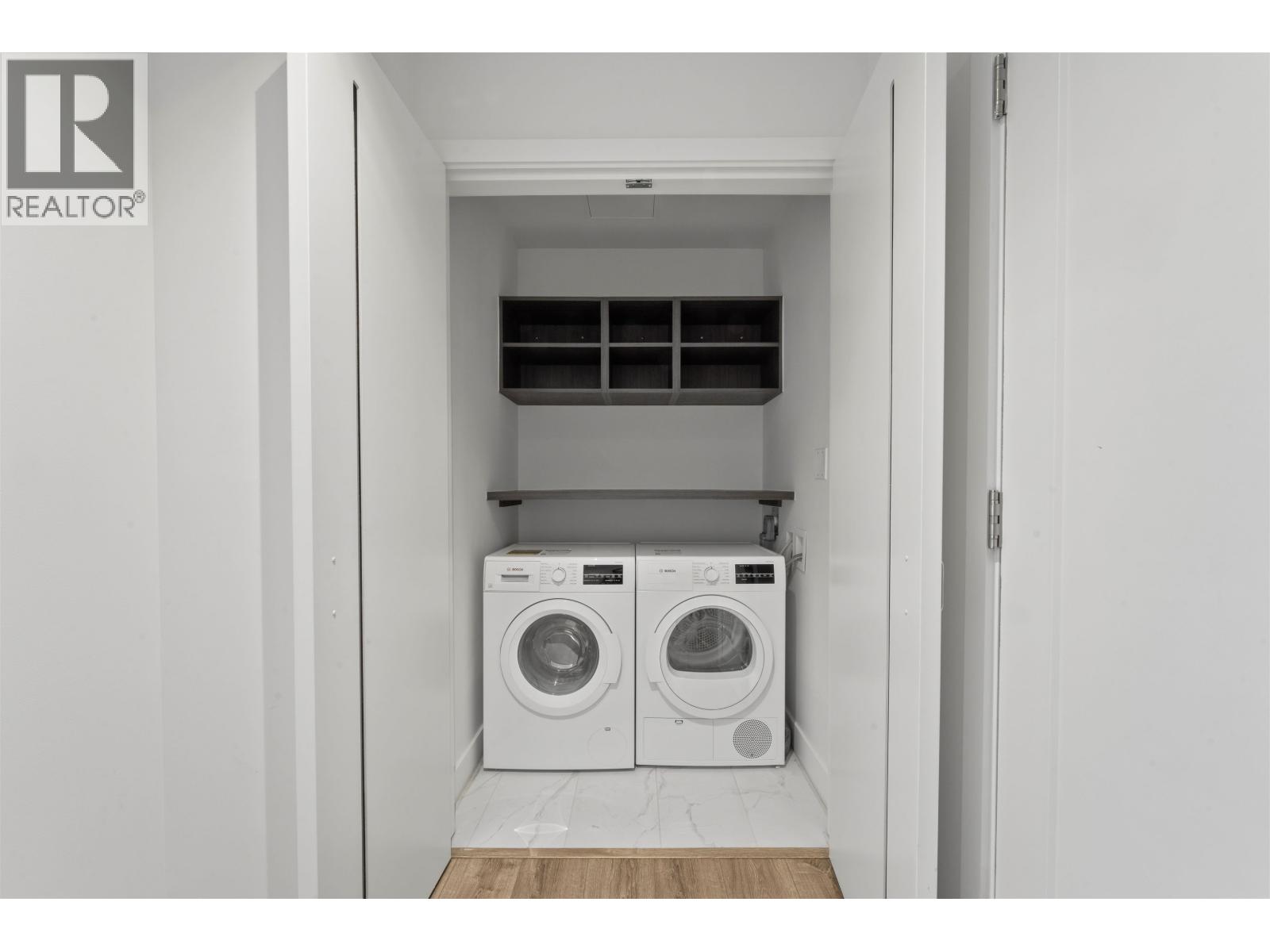 #1511-8133 COOK Road, Richmond