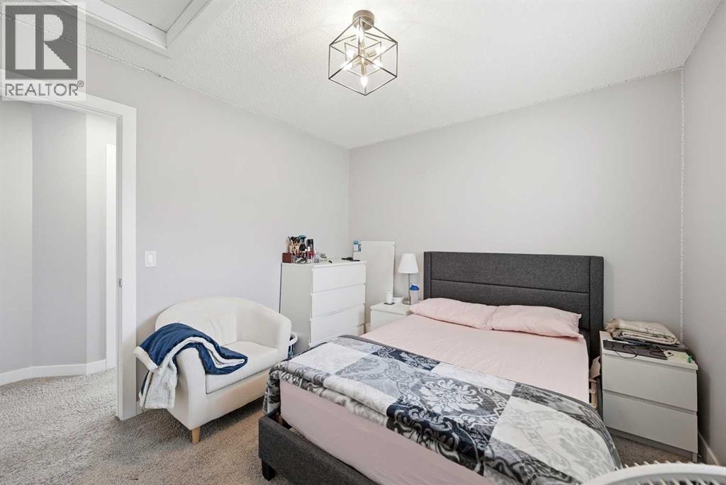 Single Family House for Sale in  Walden Heights SE Walden Calgary 