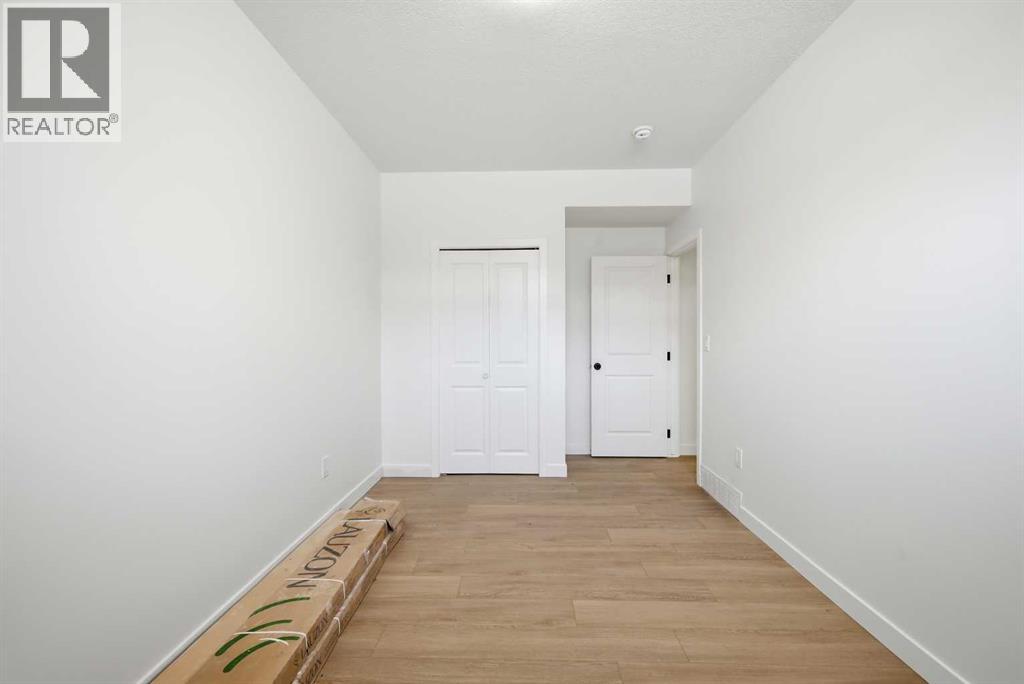 Single Family House for Sale in  Walden Heights SE Walden Calgary 