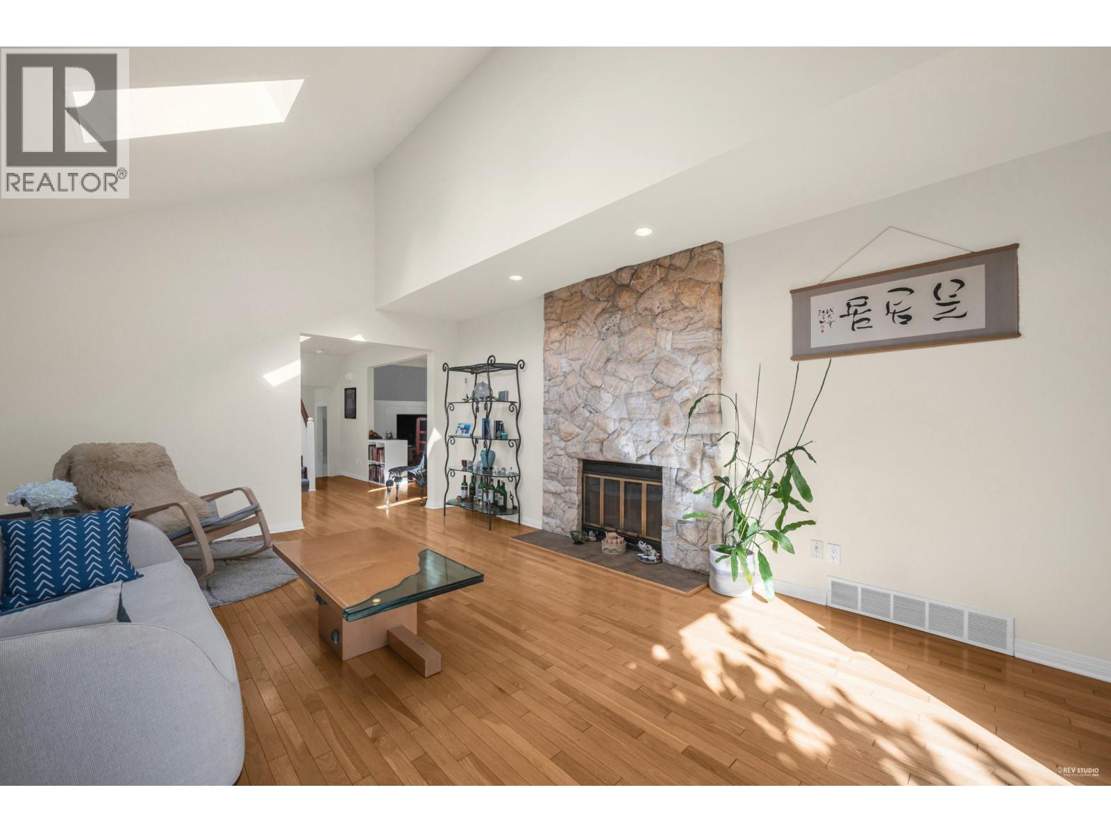 1006 SINCLAIR STREET, West Vancouver