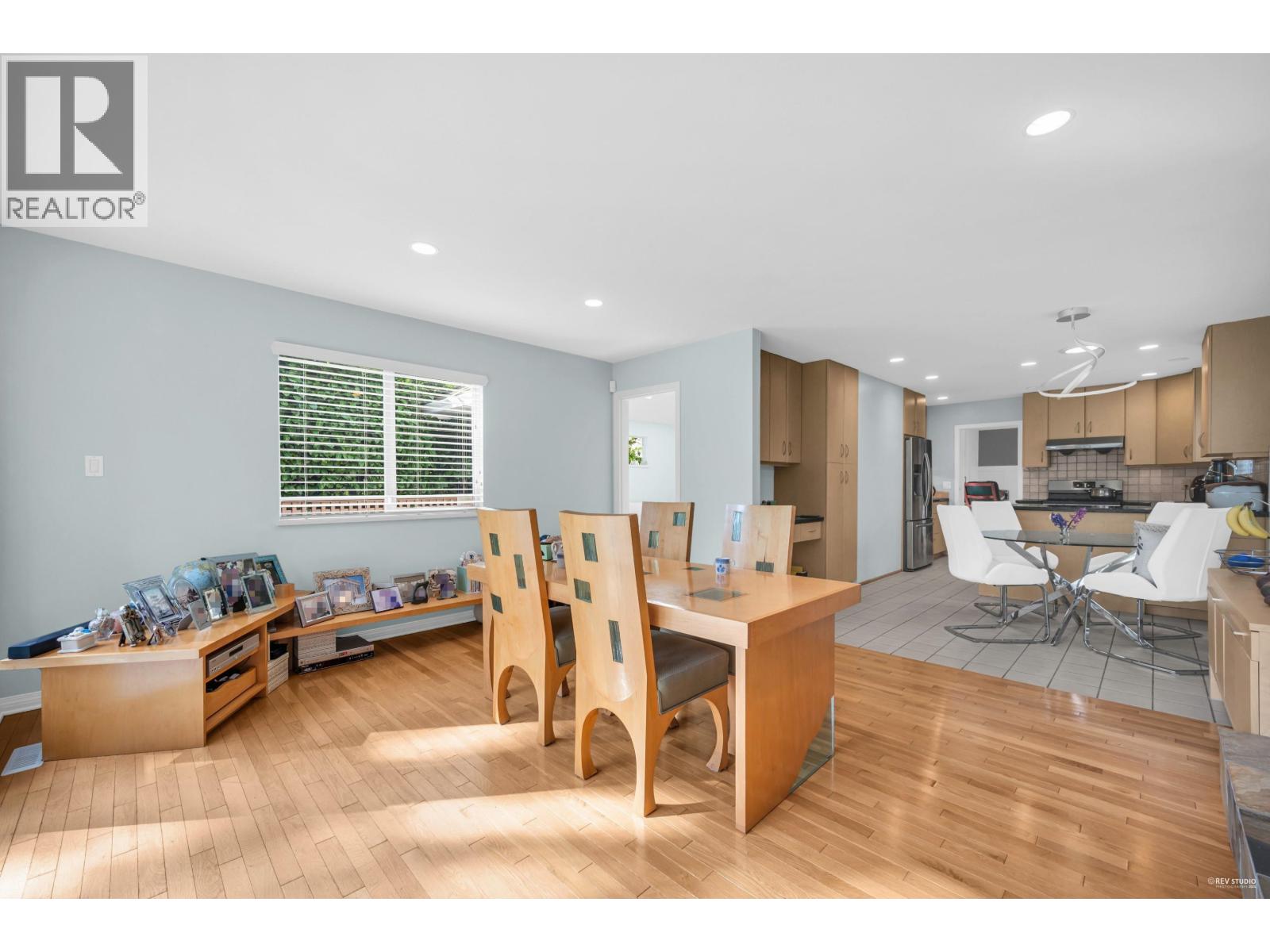 1006 SINCLAIR STREET, West Vancouver