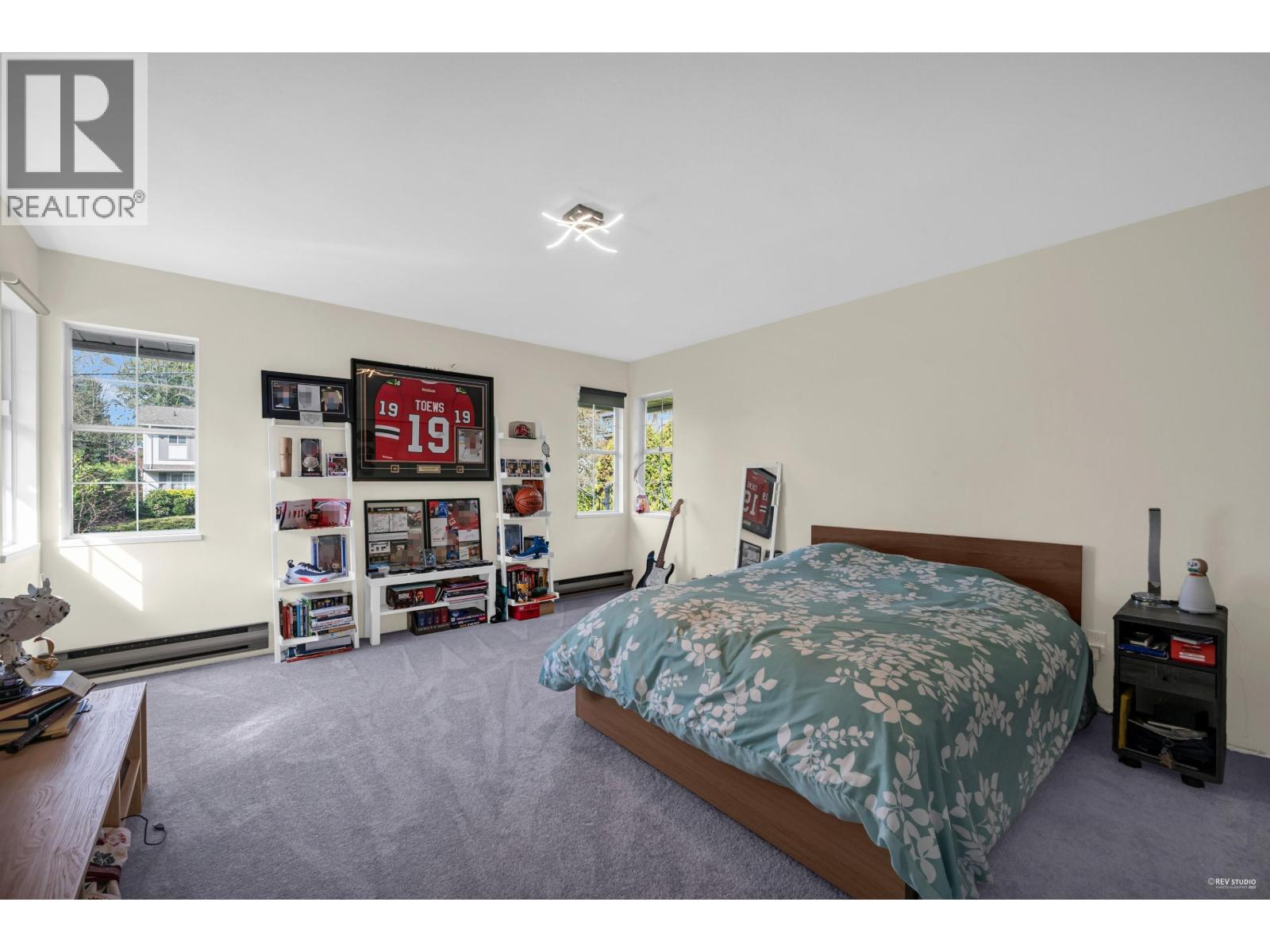 1006 SINCLAIR STREET, West Vancouver