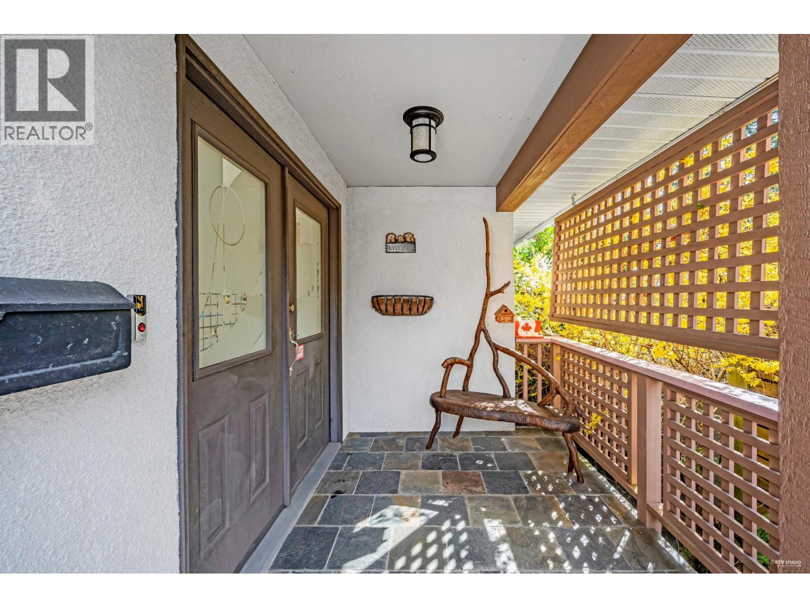 1006 SINCLAIR STREET, West Vancouver