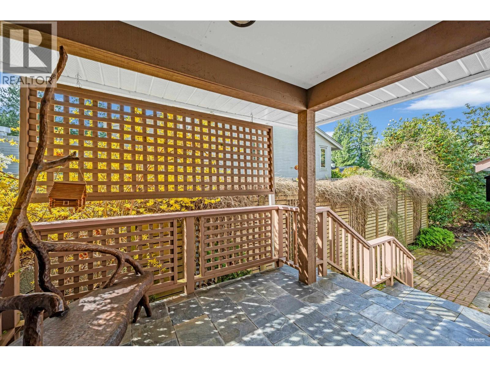 1006 SINCLAIR STREET, West Vancouver