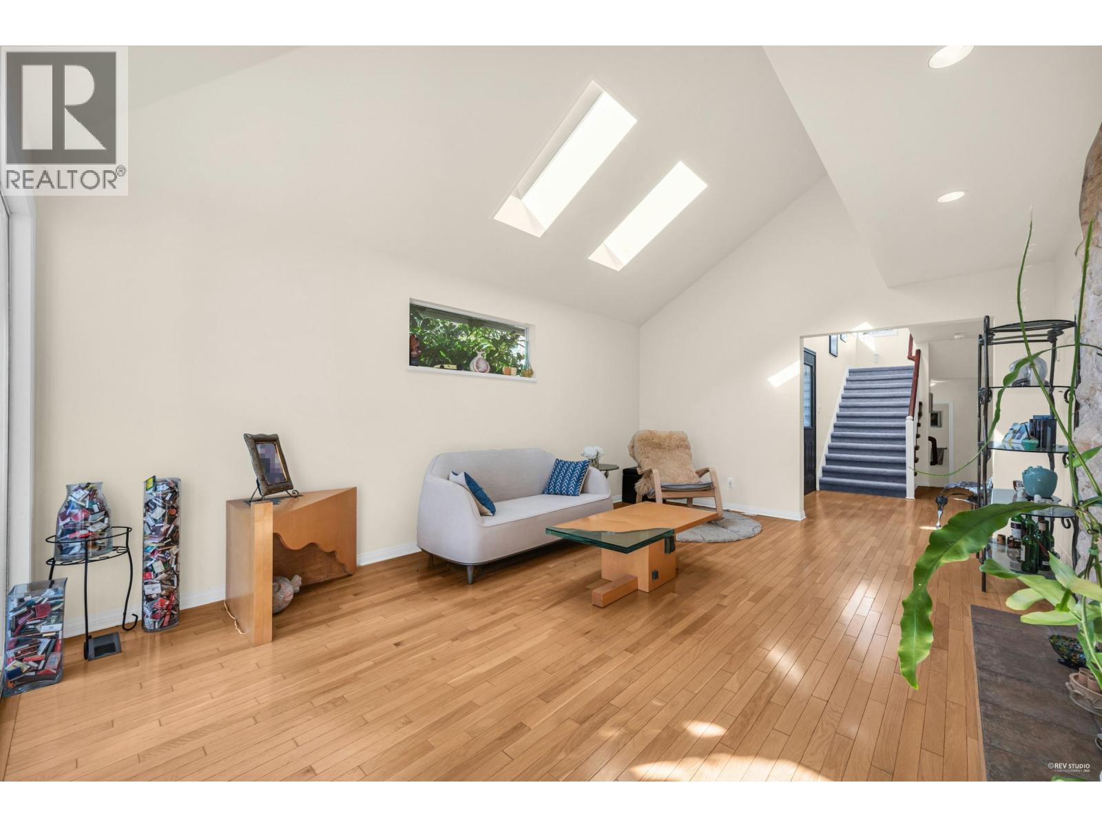 1006 SINCLAIR STREET, West Vancouver