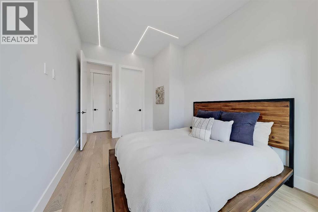 Single Family House for Sale in   Street SW Upper Mount Royal Calgary 