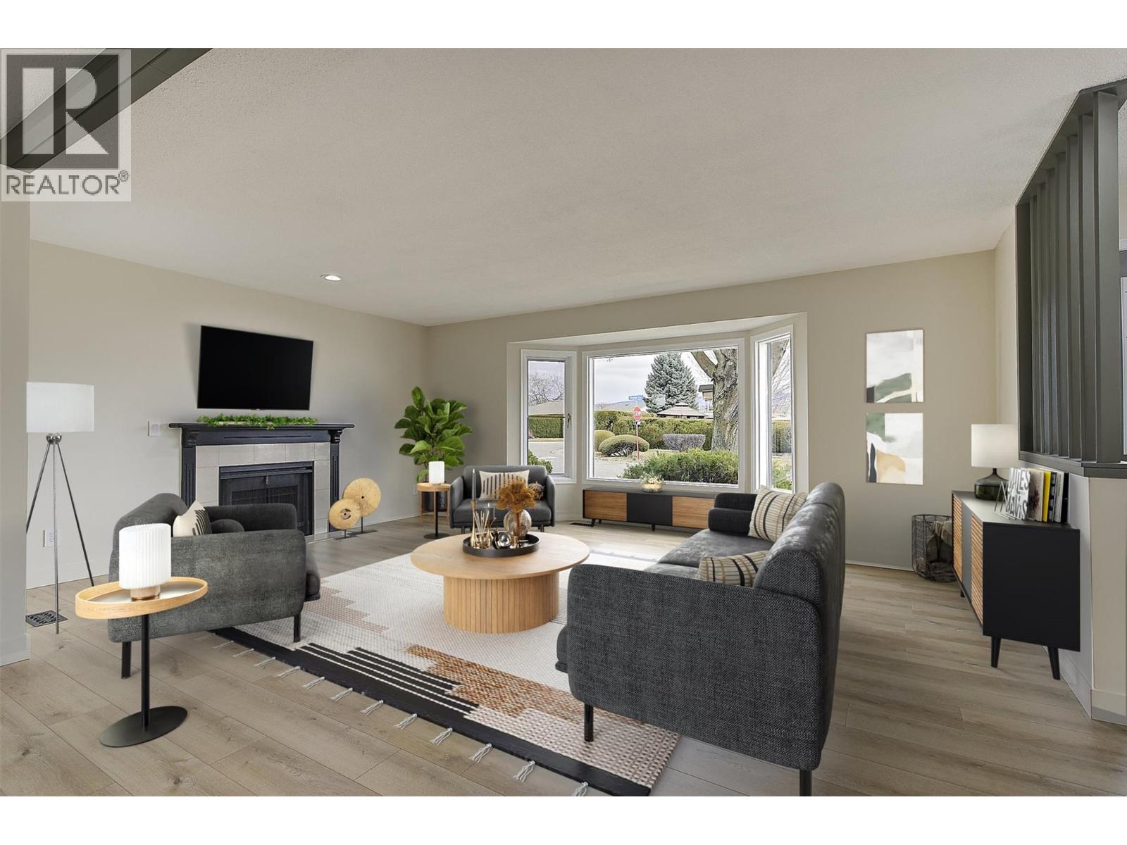 202 1255 Raymer Avenue, Kelowna