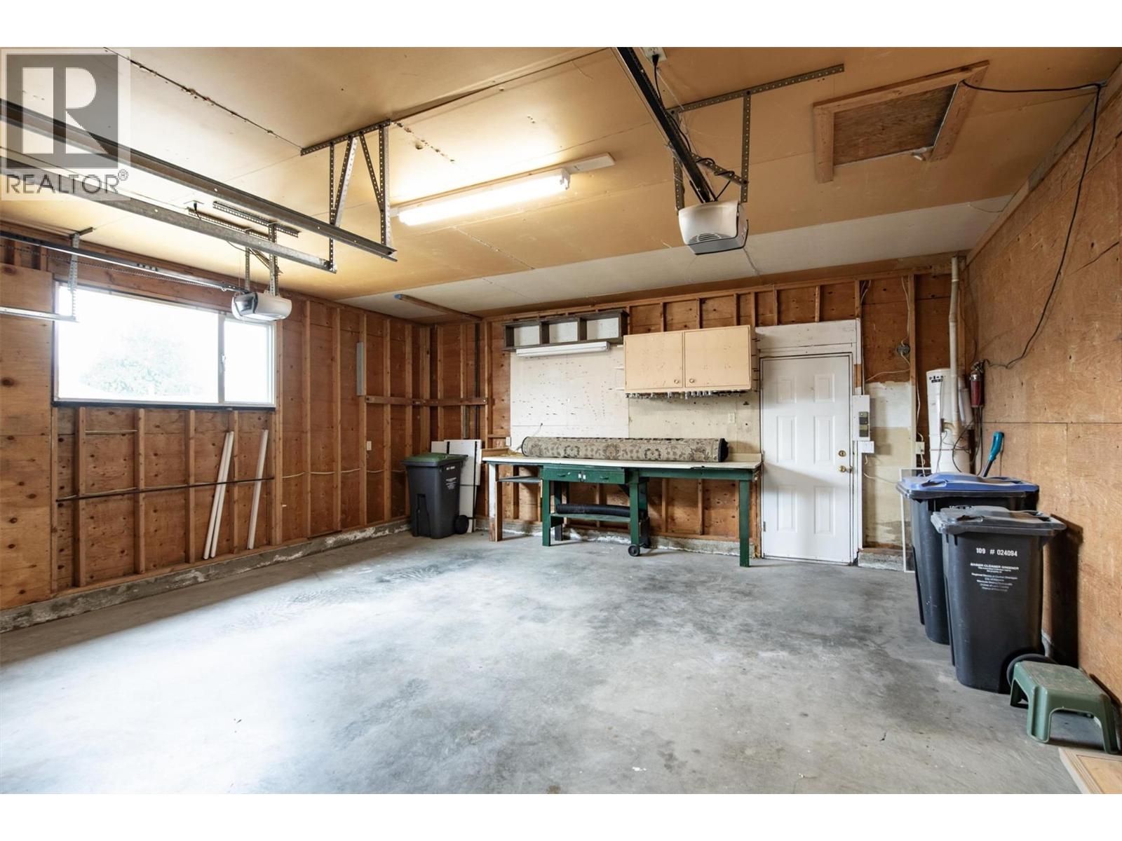 202 1255 Raymer Avenue, Kelowna