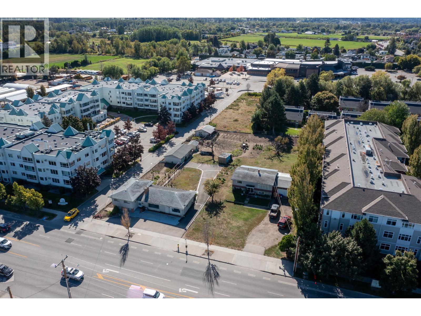  1269 K.L.O. Road, Kelowna