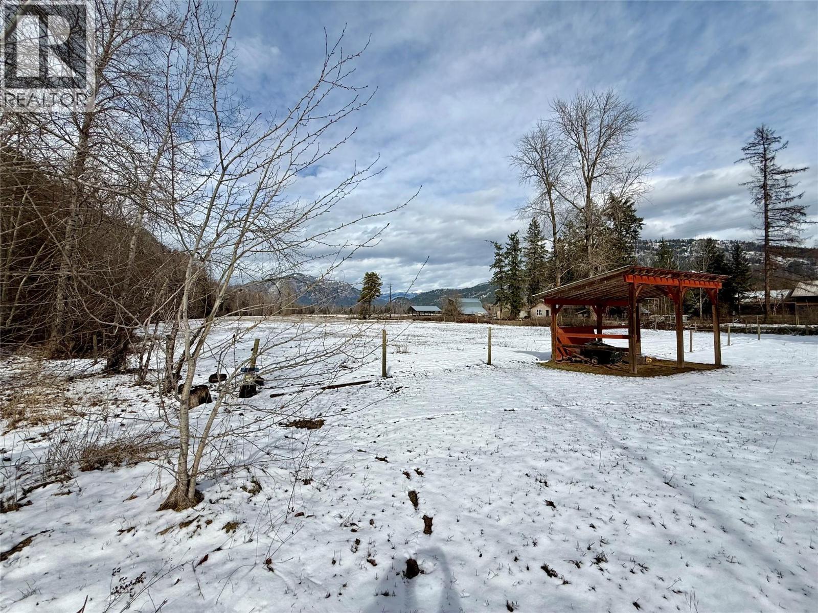 12451 Brown Creek Road, Grand Forks