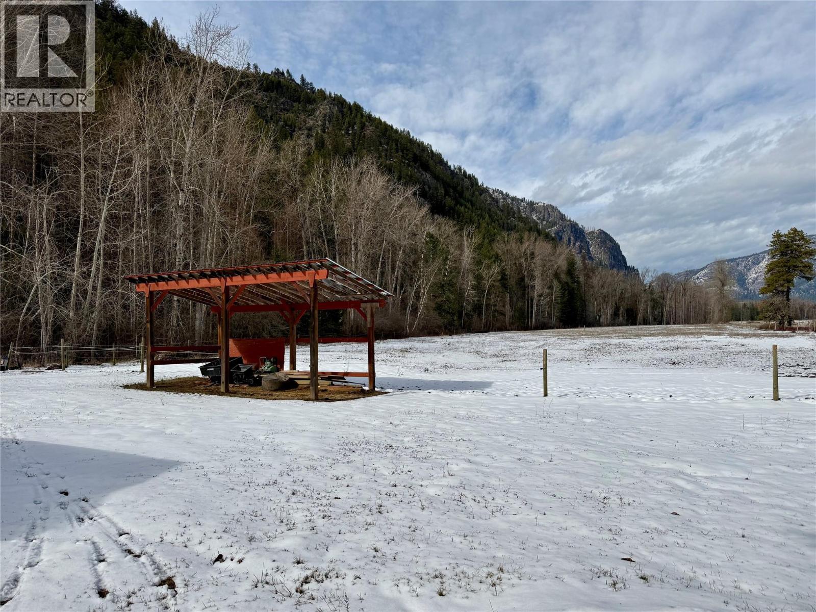 12451 Brown Creek Road, Grand Forks