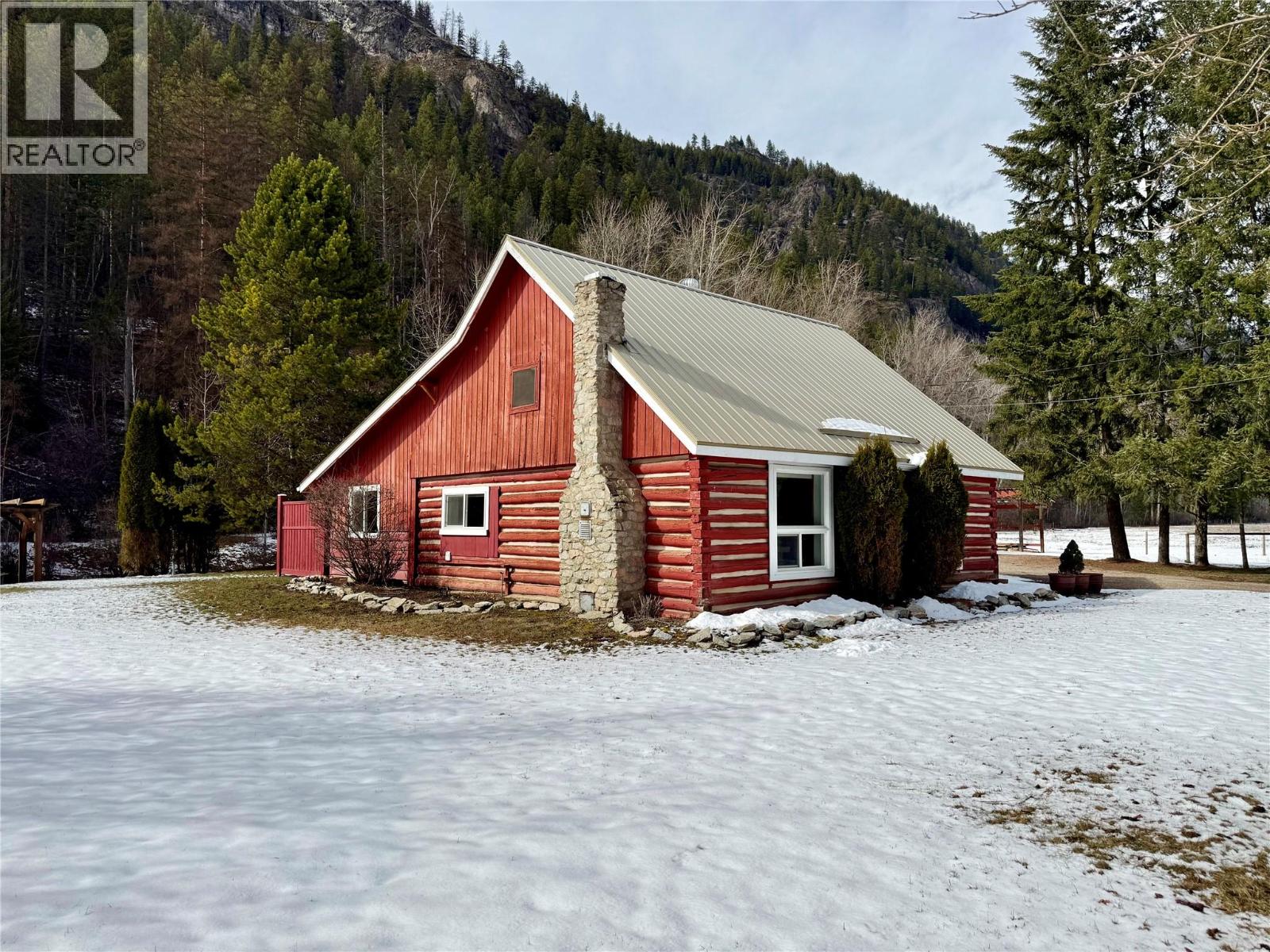 12451 Brown Creek Road, Grand Forks