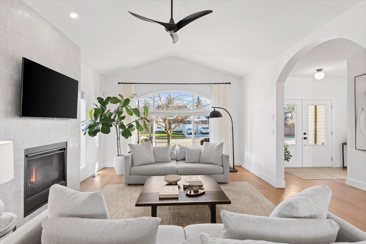 6819 SCHOOL LANE, Sardis East Vedder, Chilliwack