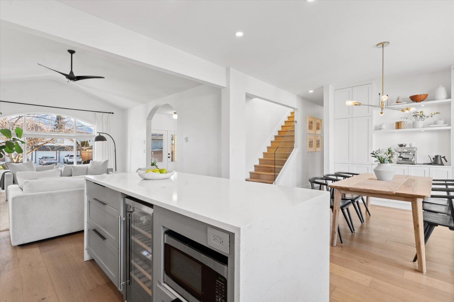 6819 SCHOOL LANE, Sardis East Vedder, Chilliwack