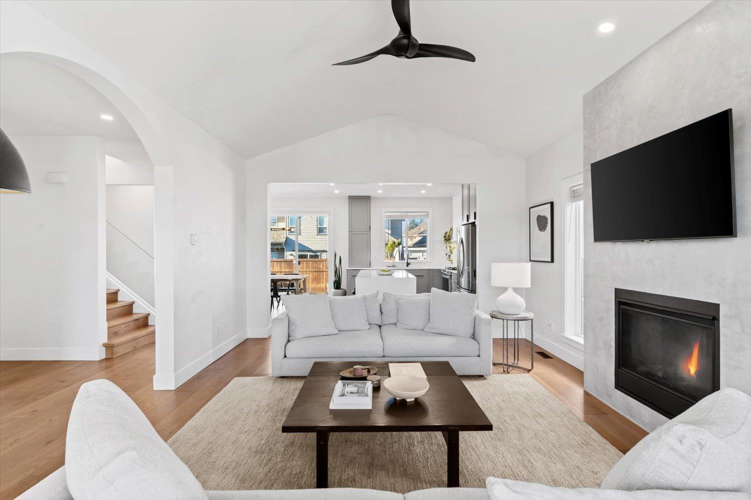 6819 SCHOOL LANE, Sardis East Vedder, Chilliwack