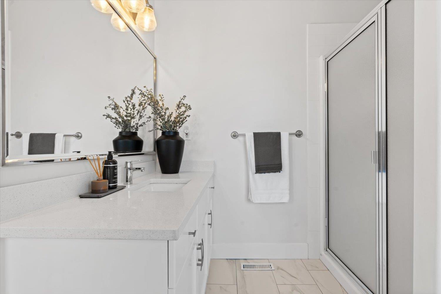 6819 SCHOOL LANE, Sardis East Vedder, Chilliwack