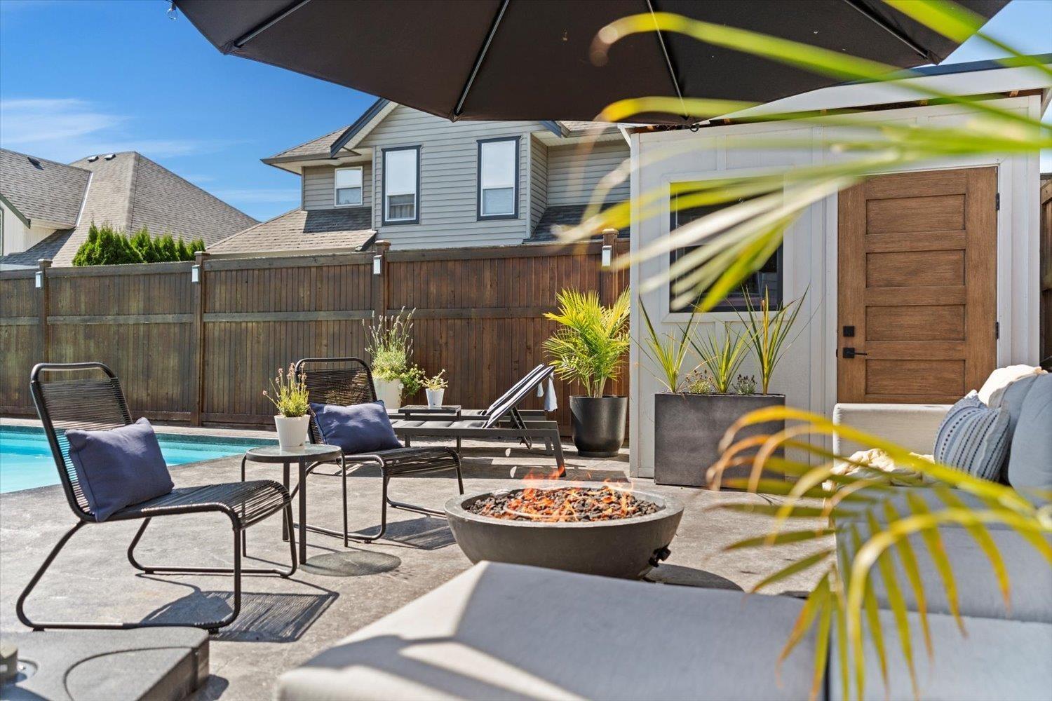 6819 SCHOOL LANE, Sardis East Vedder, Chilliwack