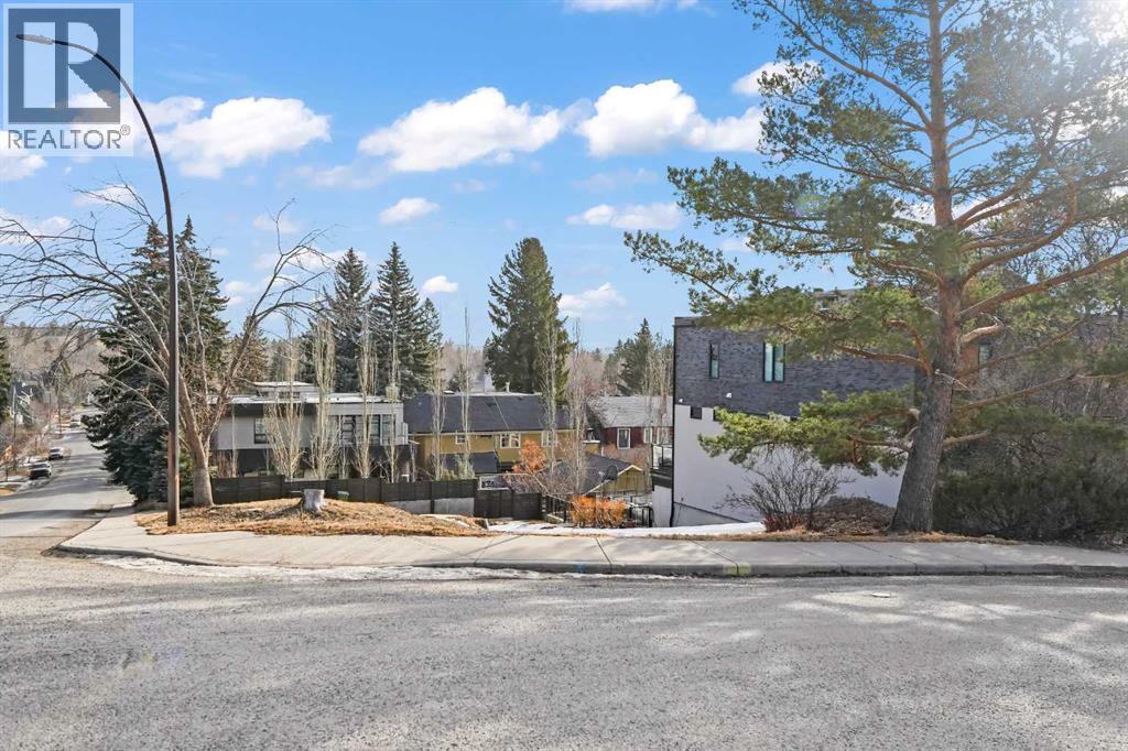 Single Family House for Sale in  A Street SW Elbow Park Calgary 