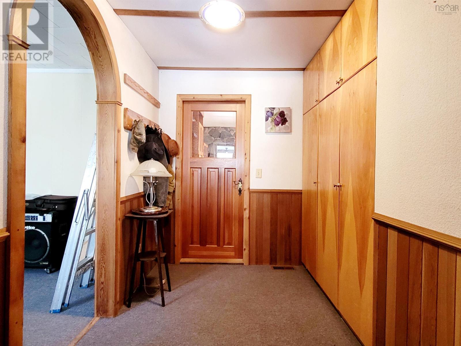 Property 9 of 39 of 10 River Road