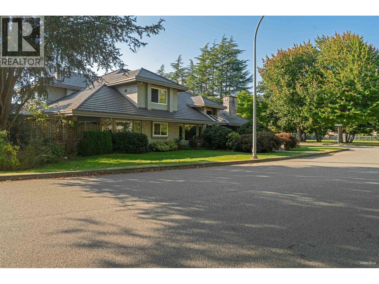 7215 FROBISHER Drive, Richmond