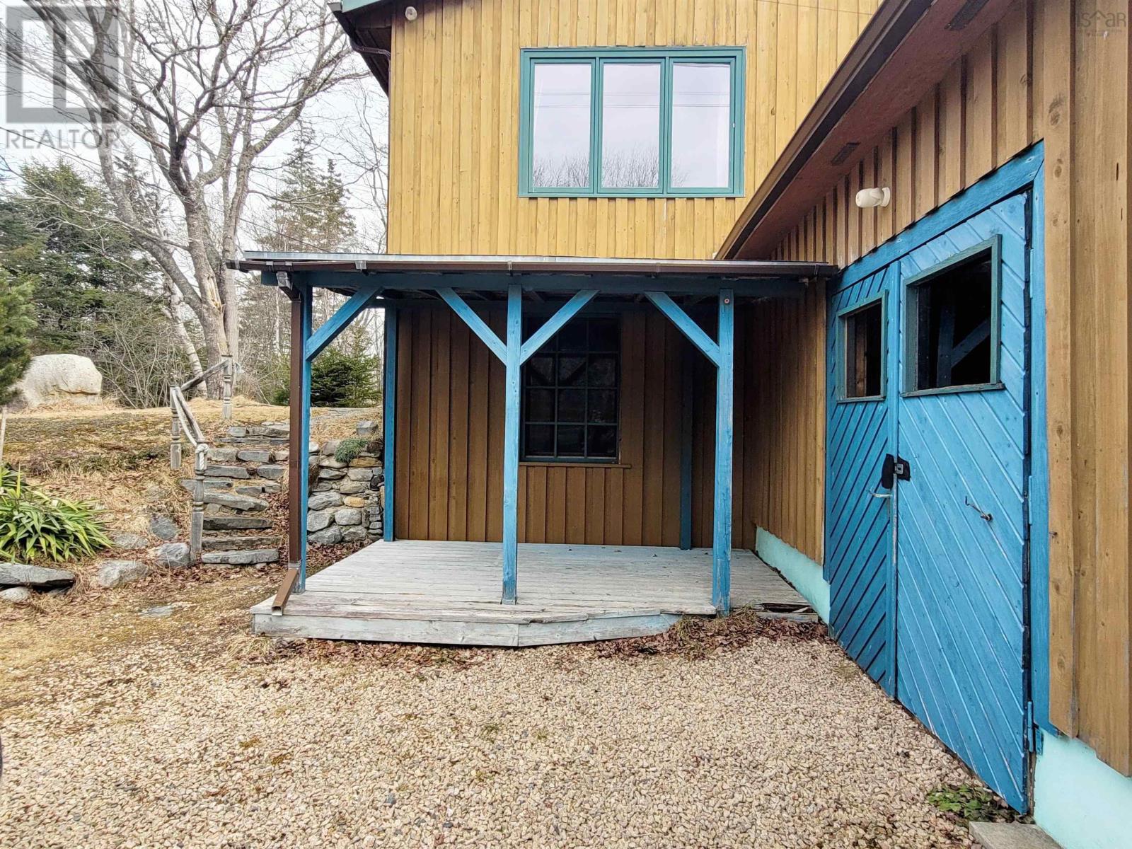 Property 26 of 39 of 10 River Road