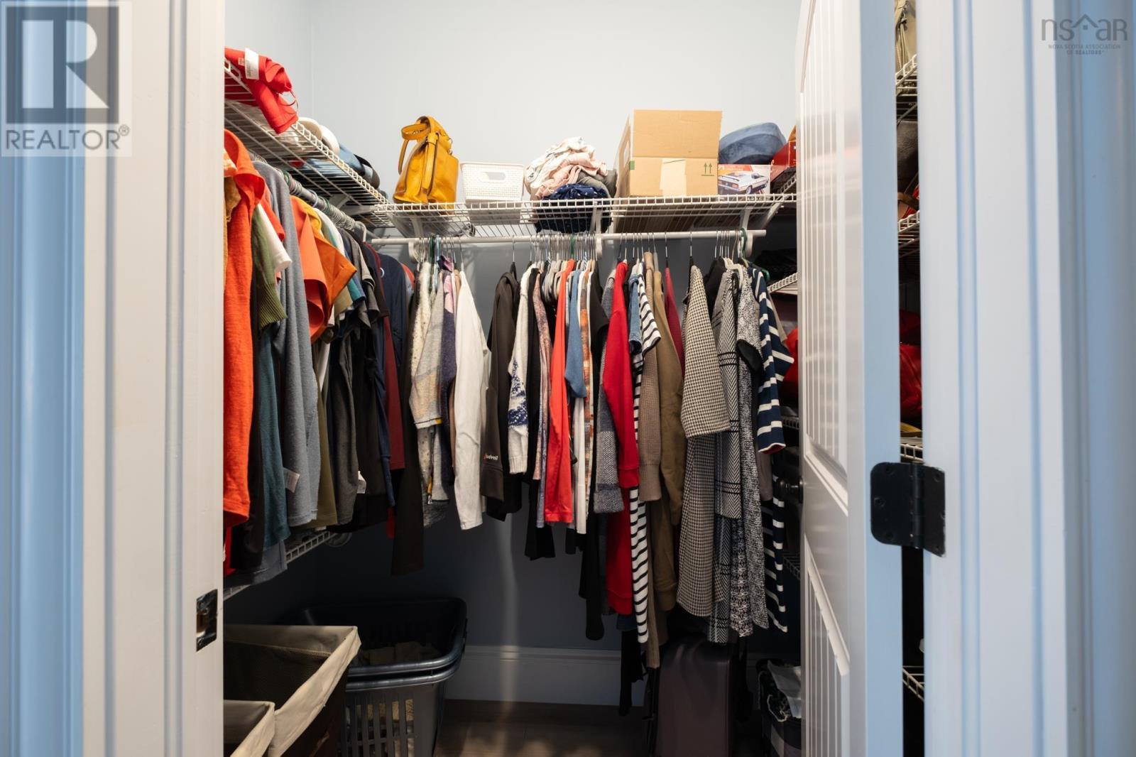 Property 27 of 33 of 7 Bona Crescent