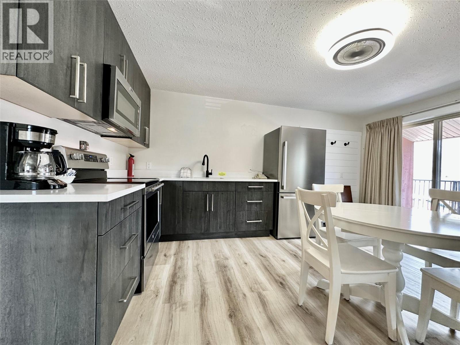 5815 Oleander Drive Unit# 221, Osoyoos