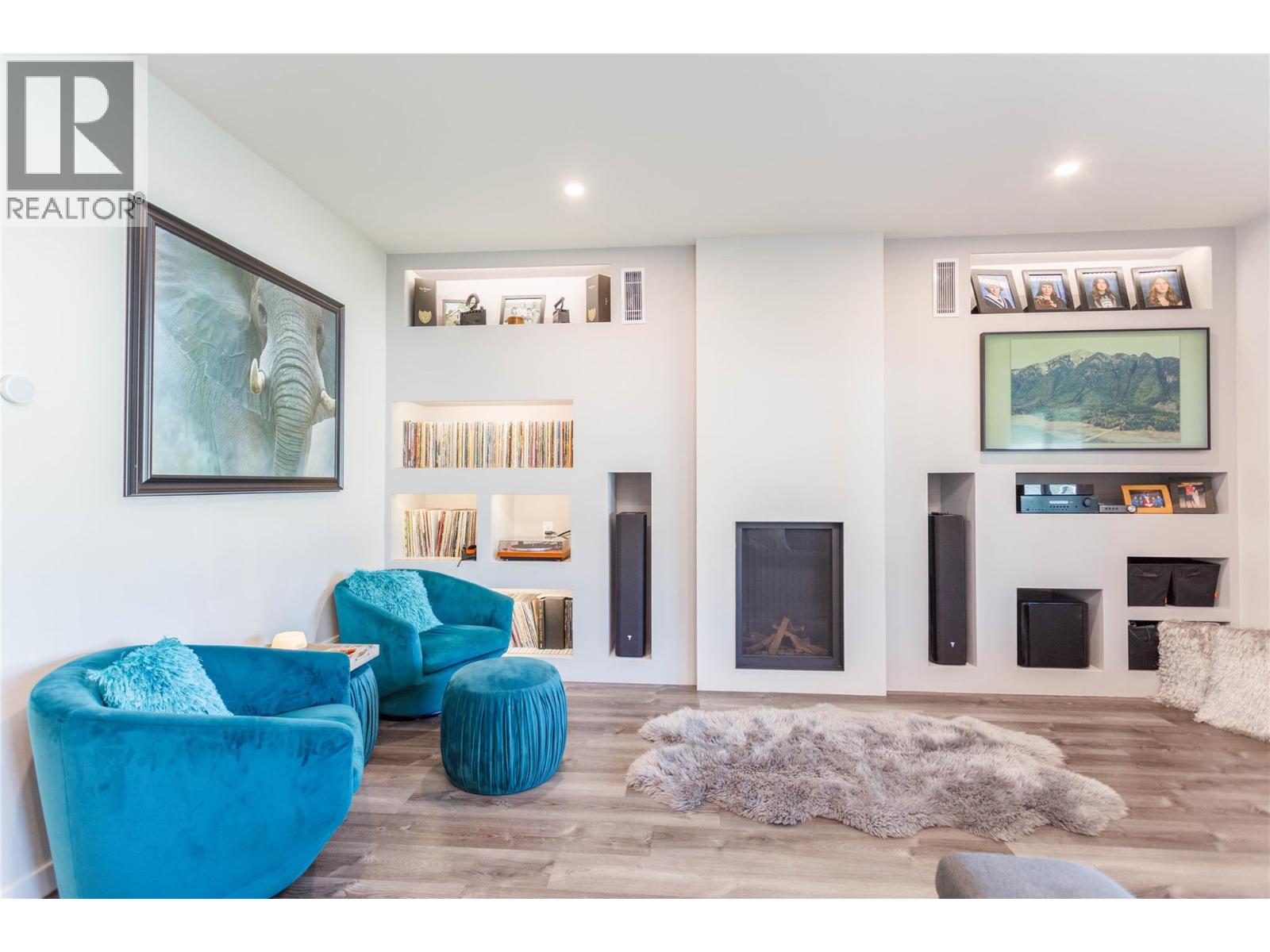 2253 Shuswap Avenue, Lumby