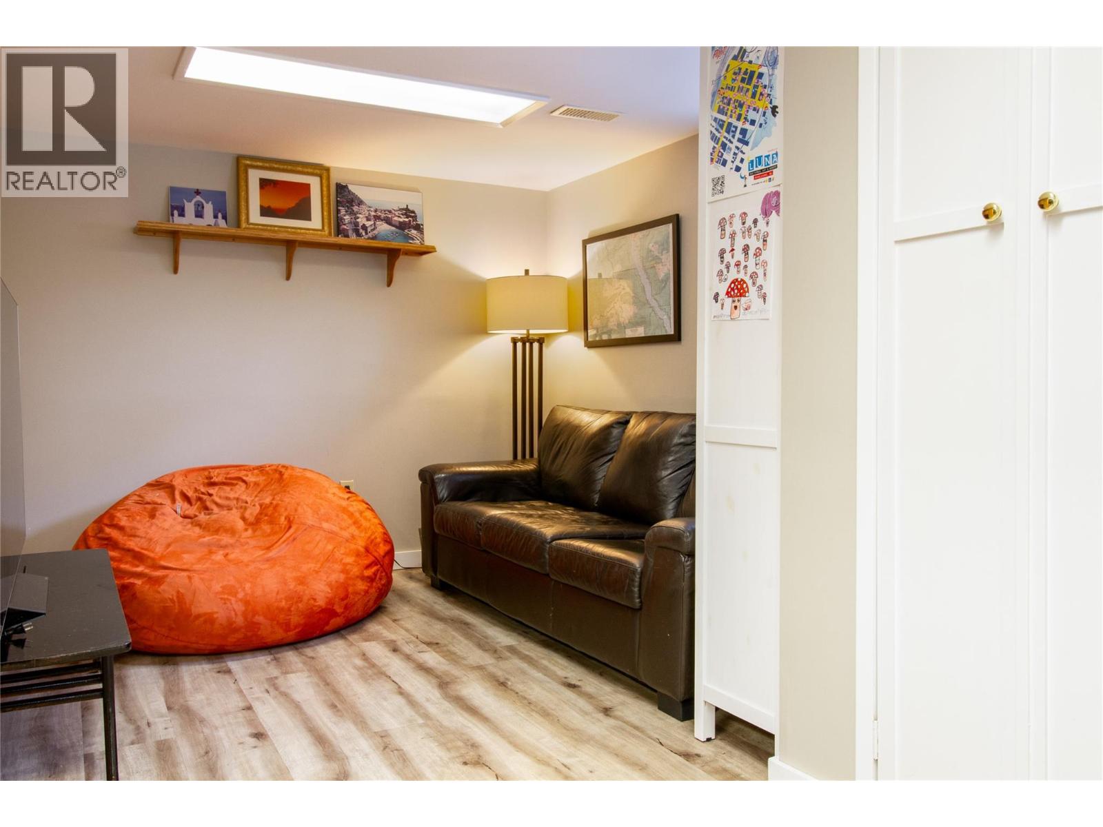 611 Mackenzie Avenue, Revelstoke