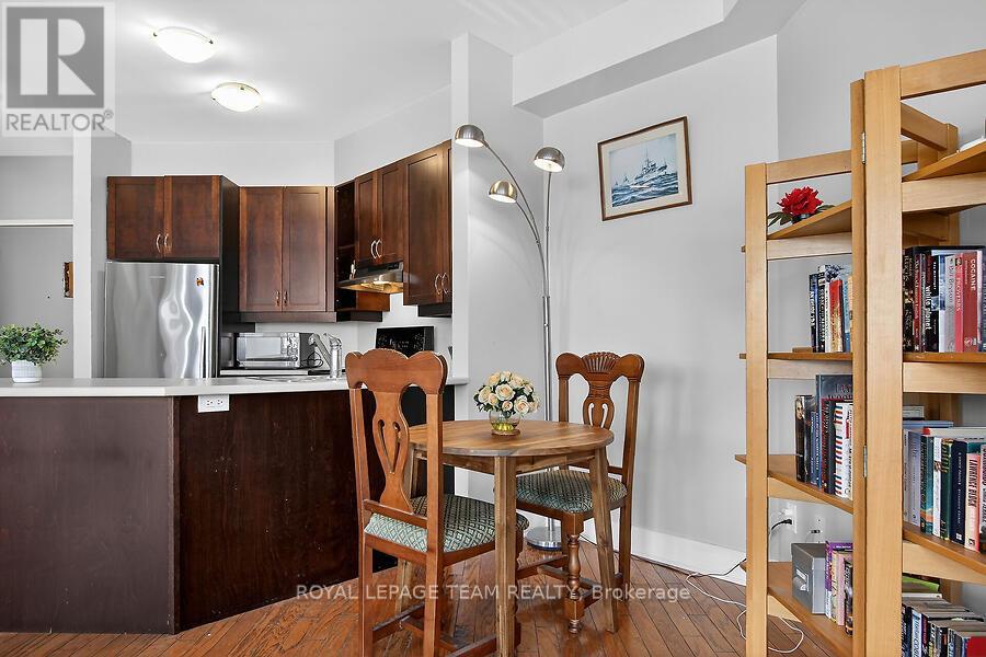 #B204 124 GUIGUES AVENUE - 19