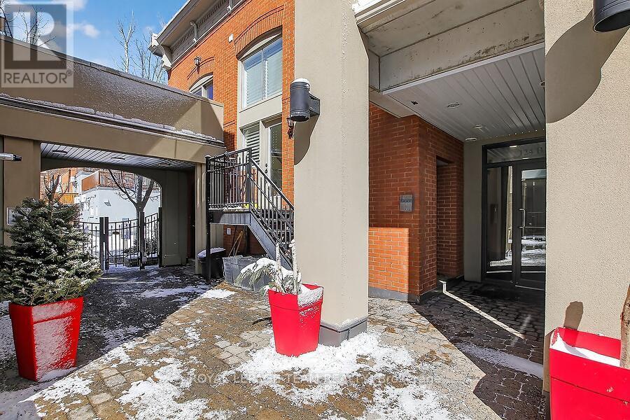 #B204 124 GUIGUES AVENUE - 4