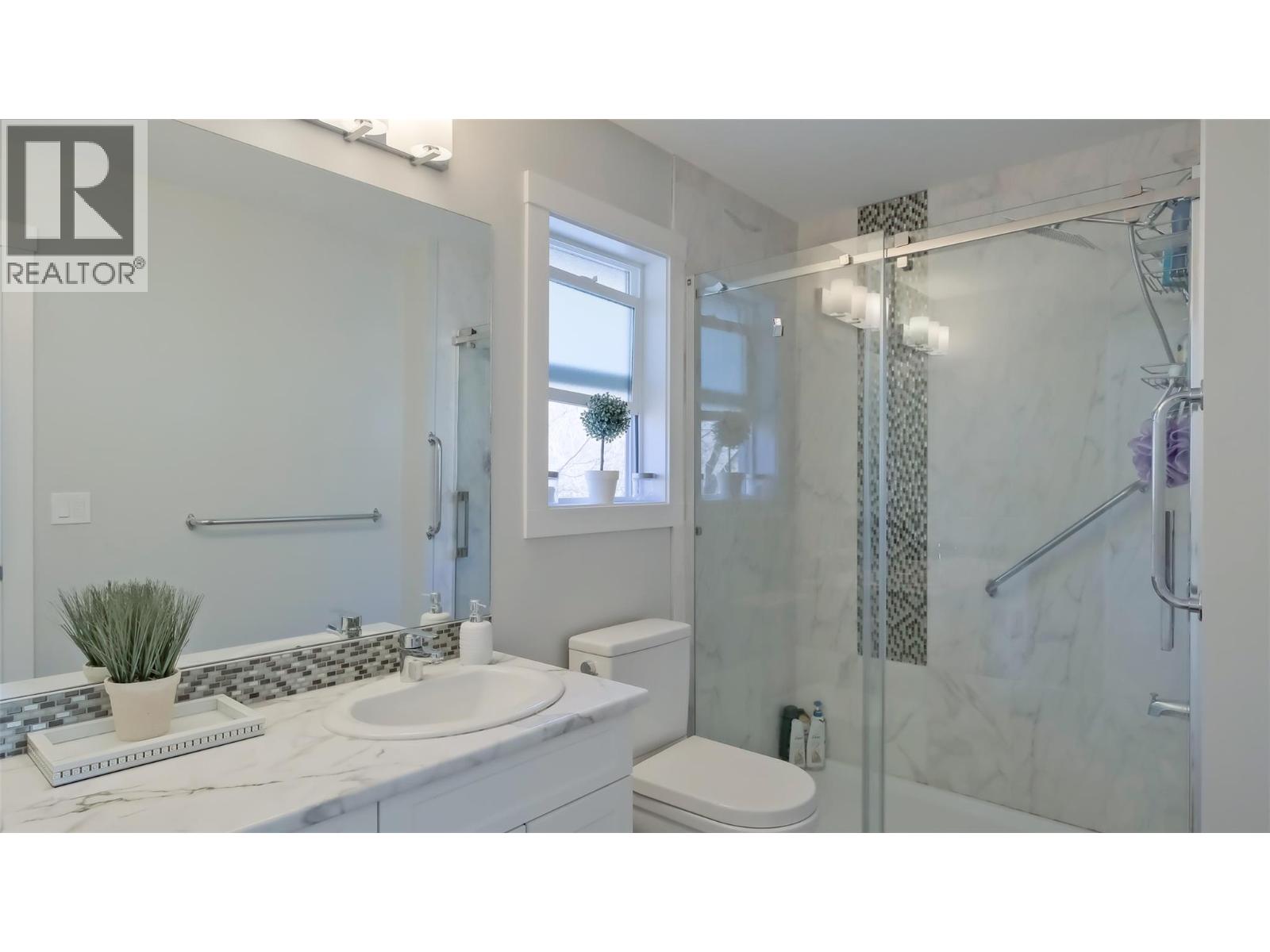 3909 30th Avenue Unit# 1, Vernon