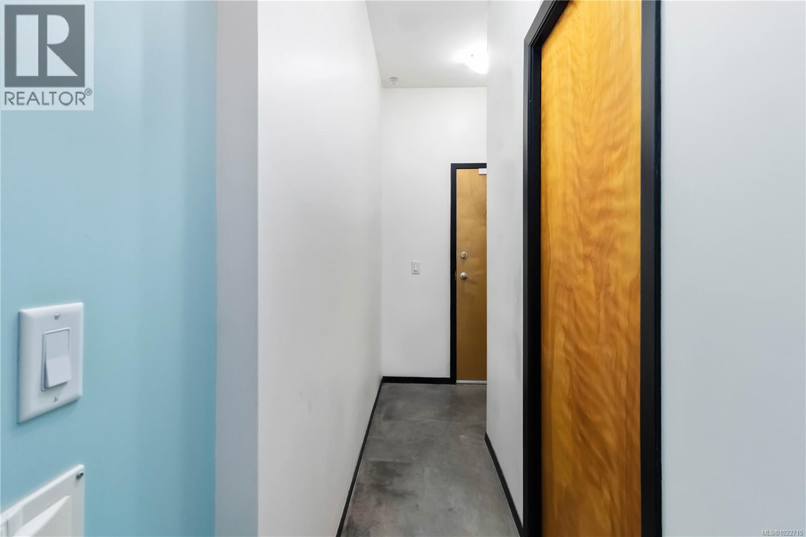 #108 932 JOHNSON ST - 9