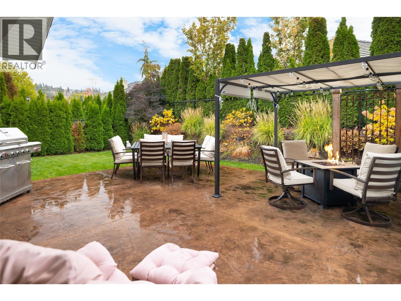 4450 Gordon Drive Unit# 114, Kelowna