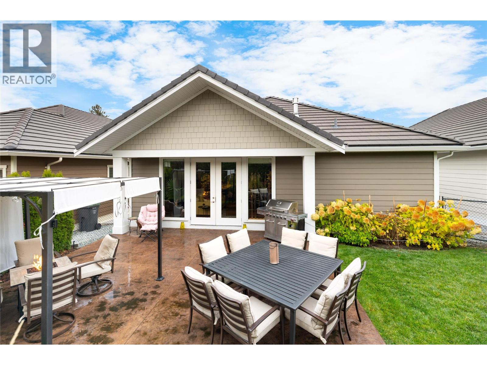 4450 Gordon Drive Unit# 114, Kelowna