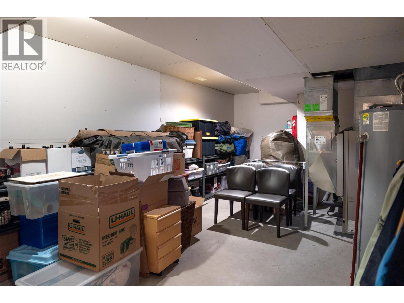 4450 Gordon Drive Unit# 114, Kelowna