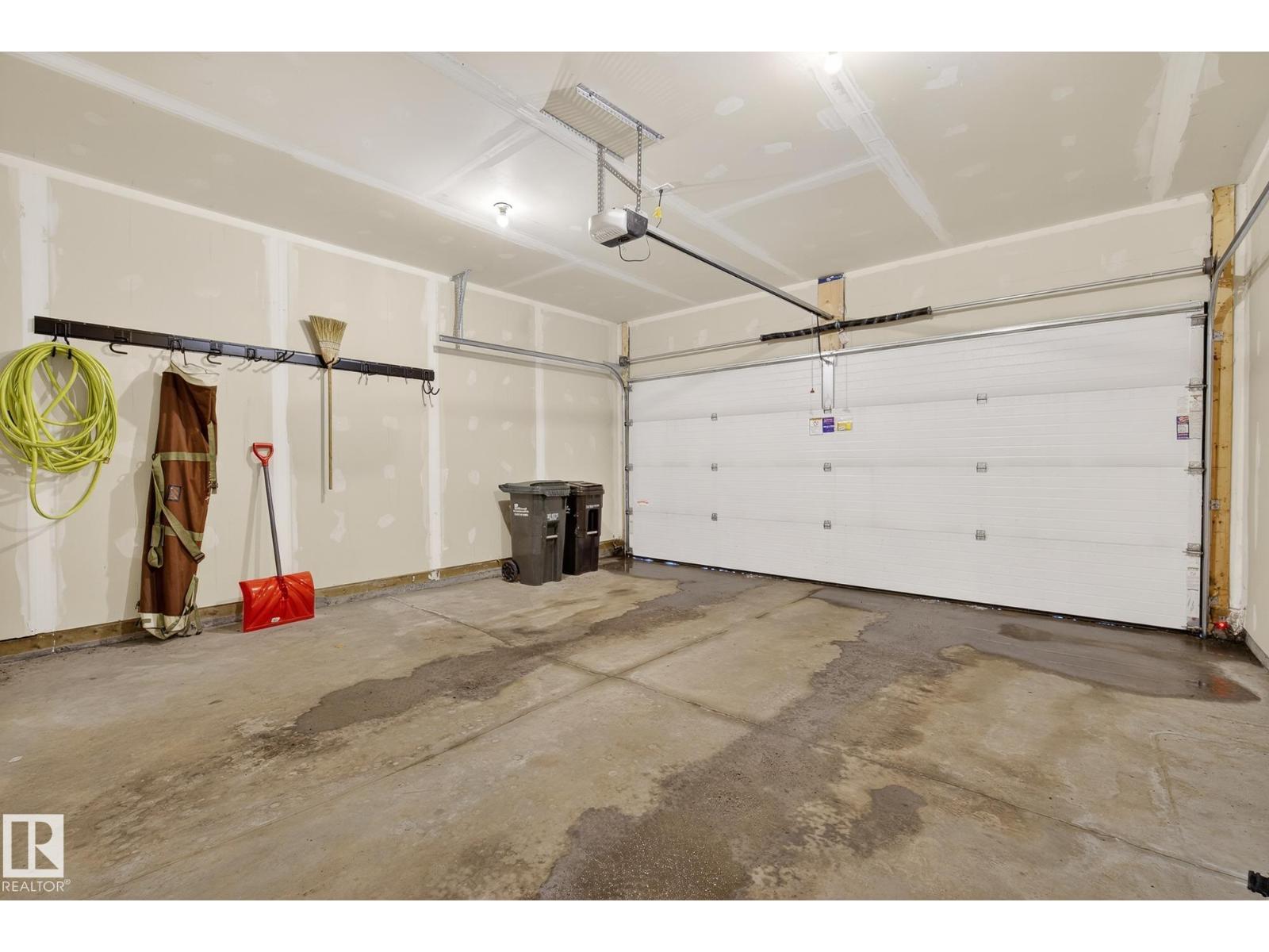 #104 50 EBONY BV, Sherwood Park