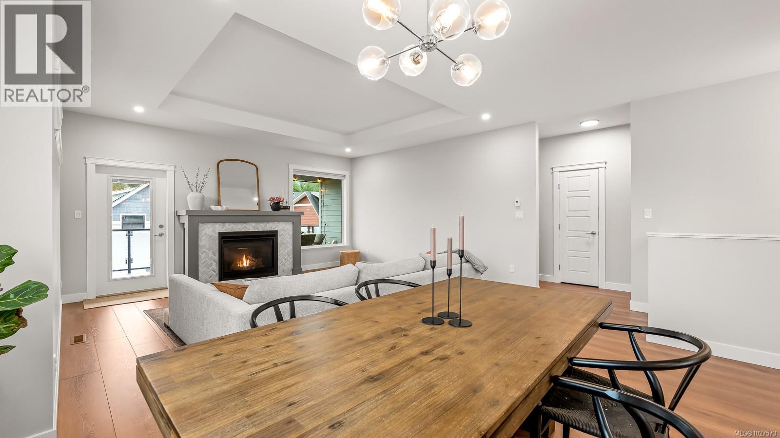 4014 SOUTHWALK DR - 13