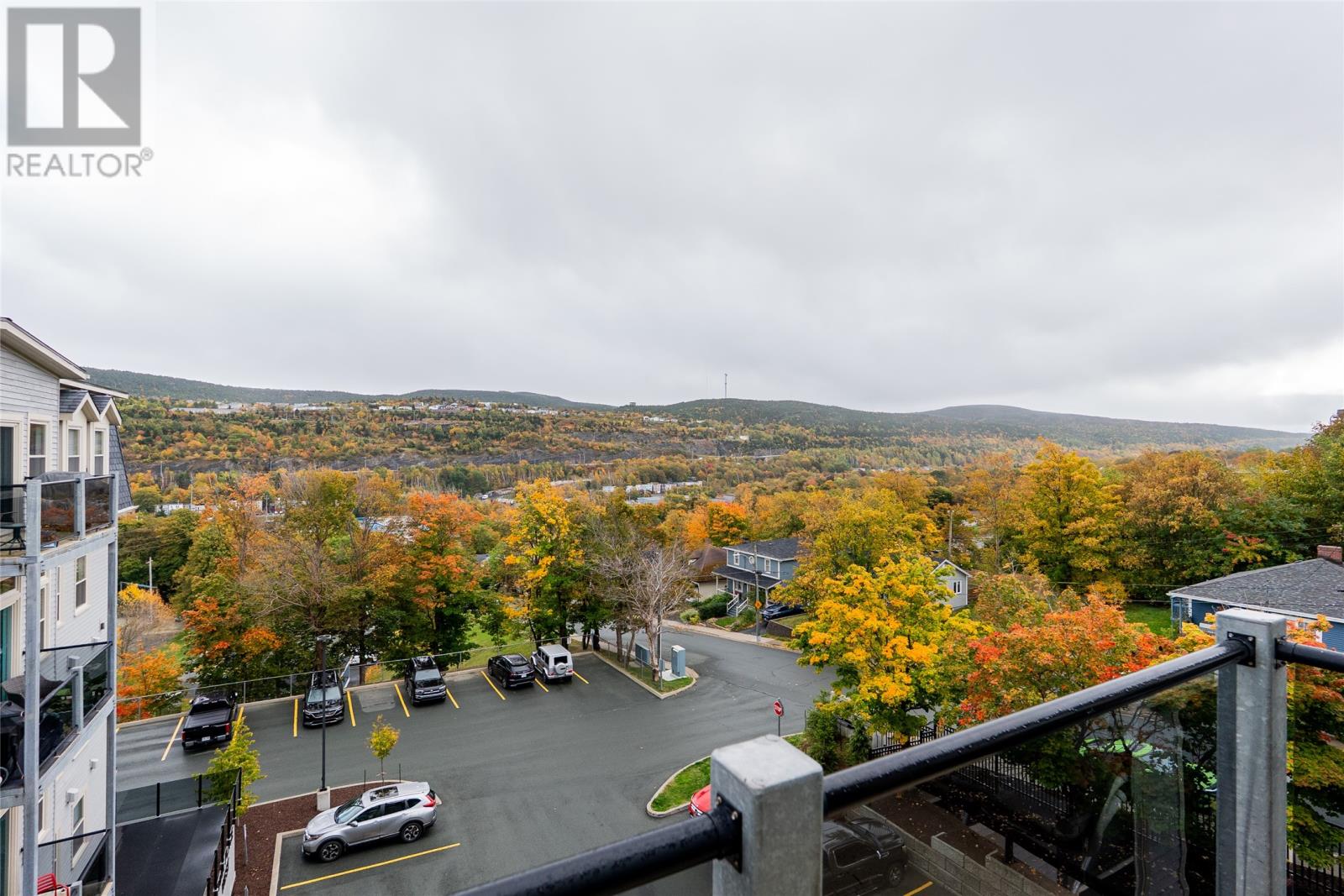 #402 181 HAMILTON AVENUE - 26