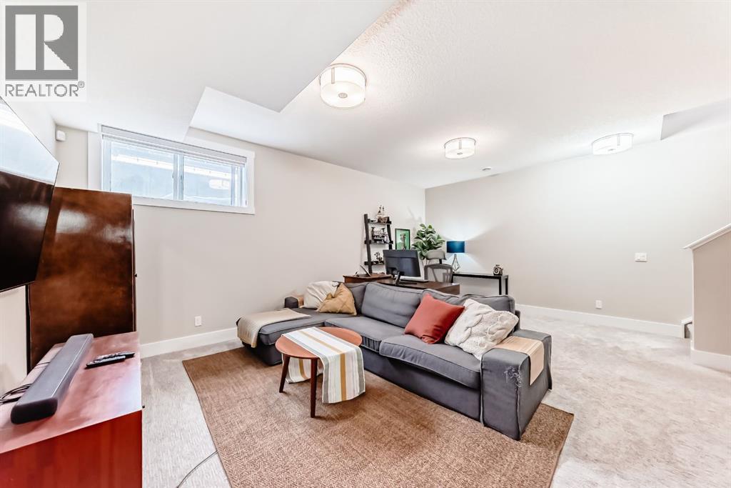 Single Family House for Sale in  Mahogany Gardens SE Mahogany Calgary 