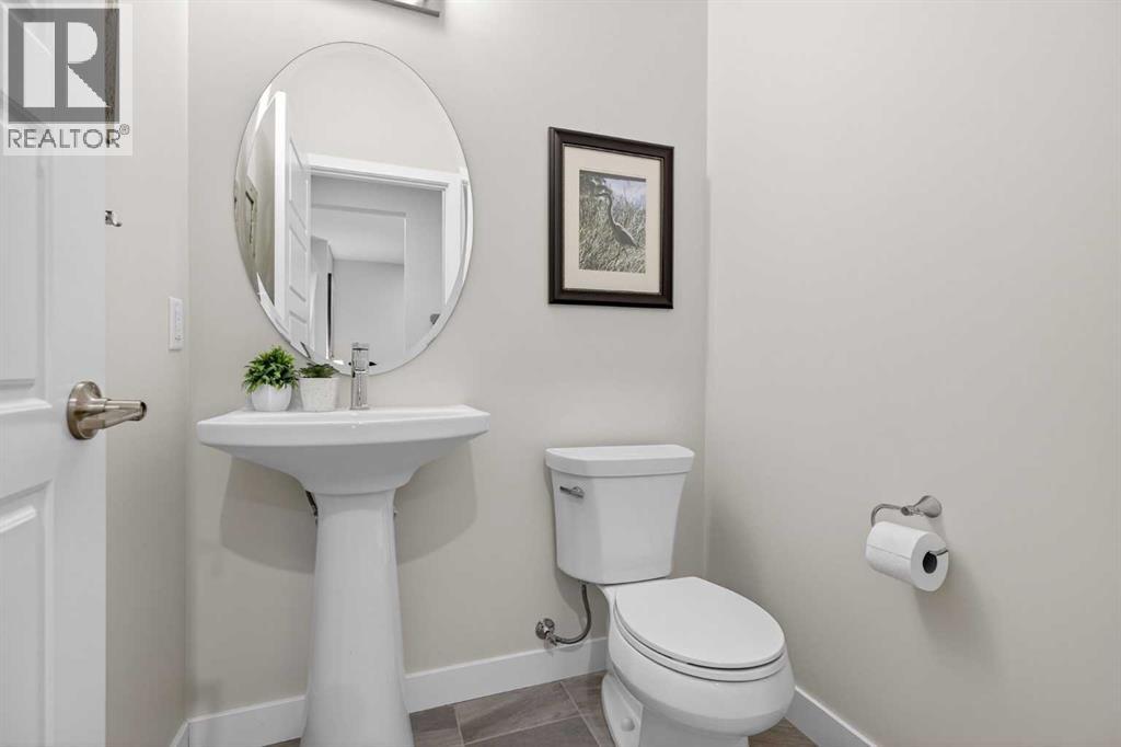 218 Riviera View, Cochrane