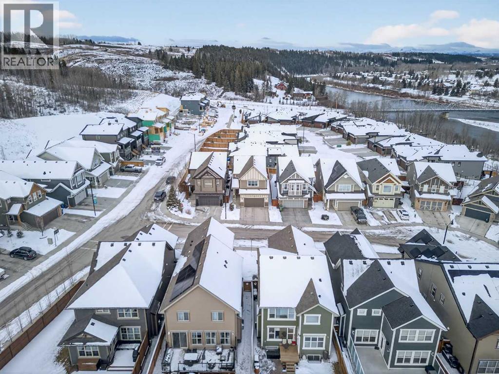218 Riviera View, Cochrane