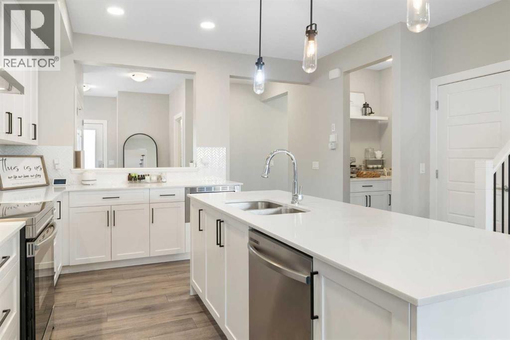 Single Family House for Sale in  Savanna Heath NE Saddle Ridge Calgary 