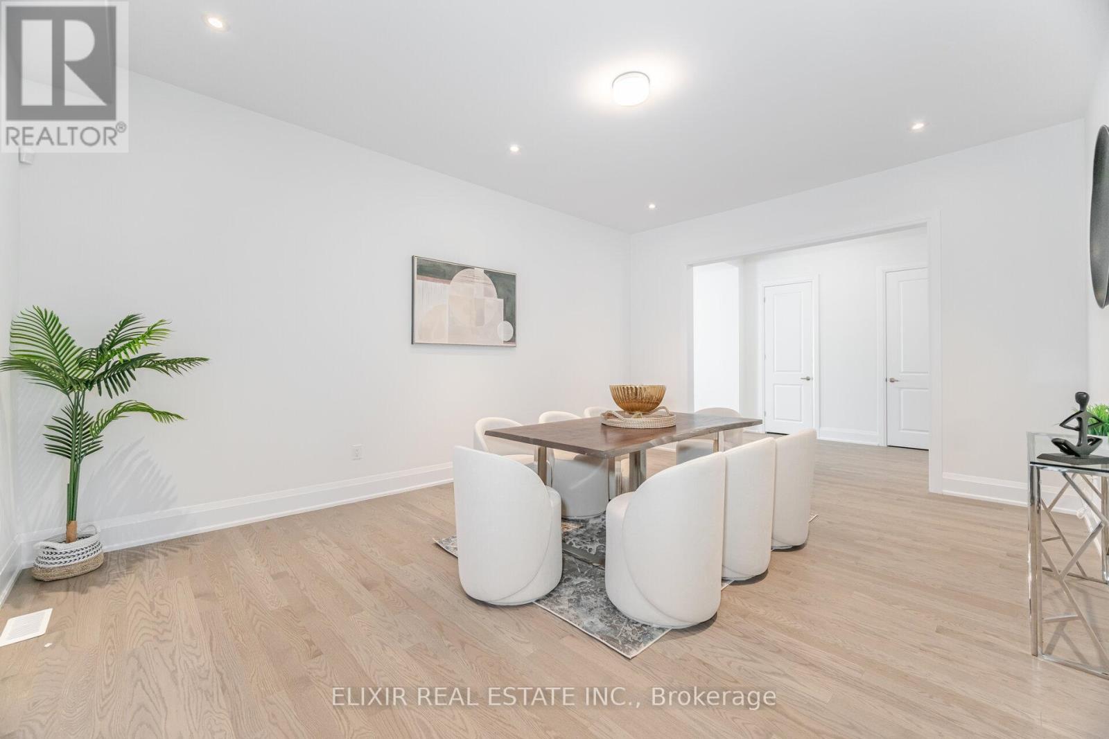 33 SCULPTURE GARDEN LANE - 12
