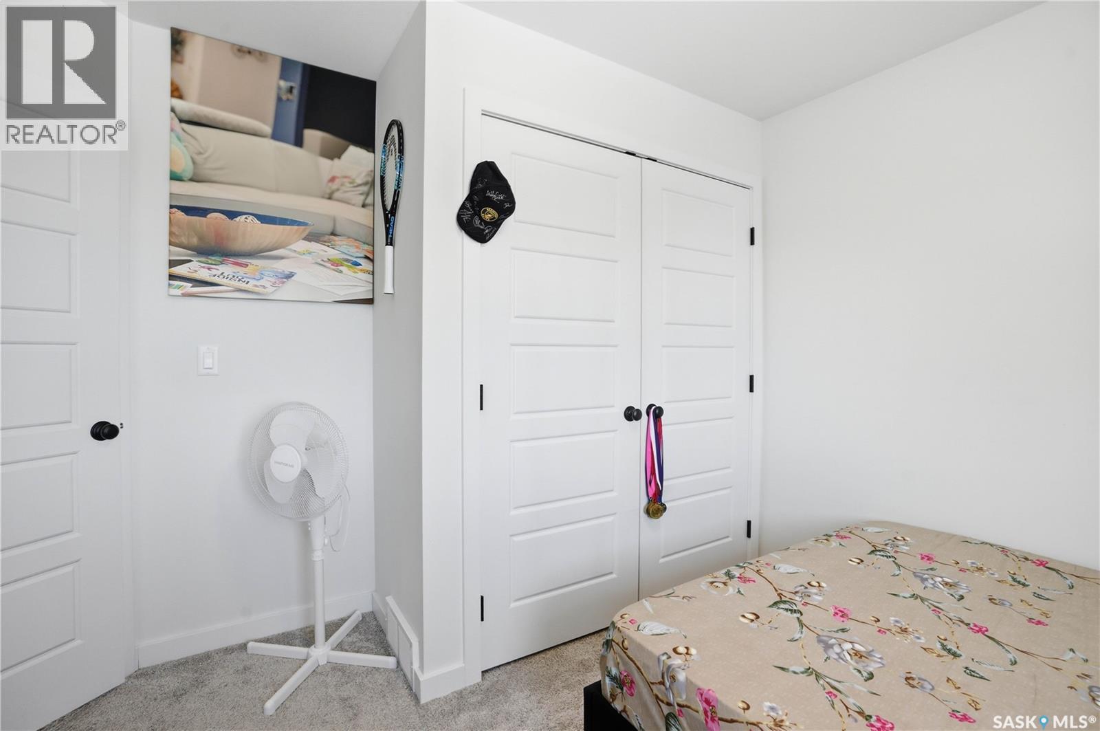 360 Barrett STREET - 28
