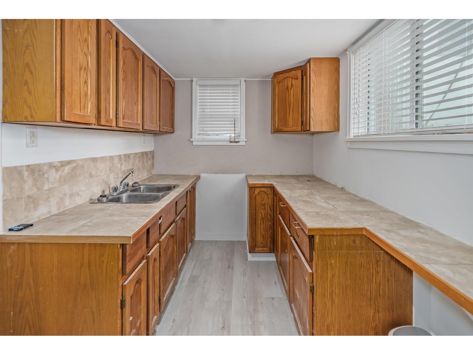 621 WATER AVENUE, Hope, Hope