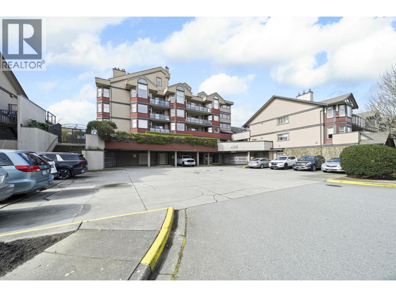 #B205-4821 53 Street, Delta