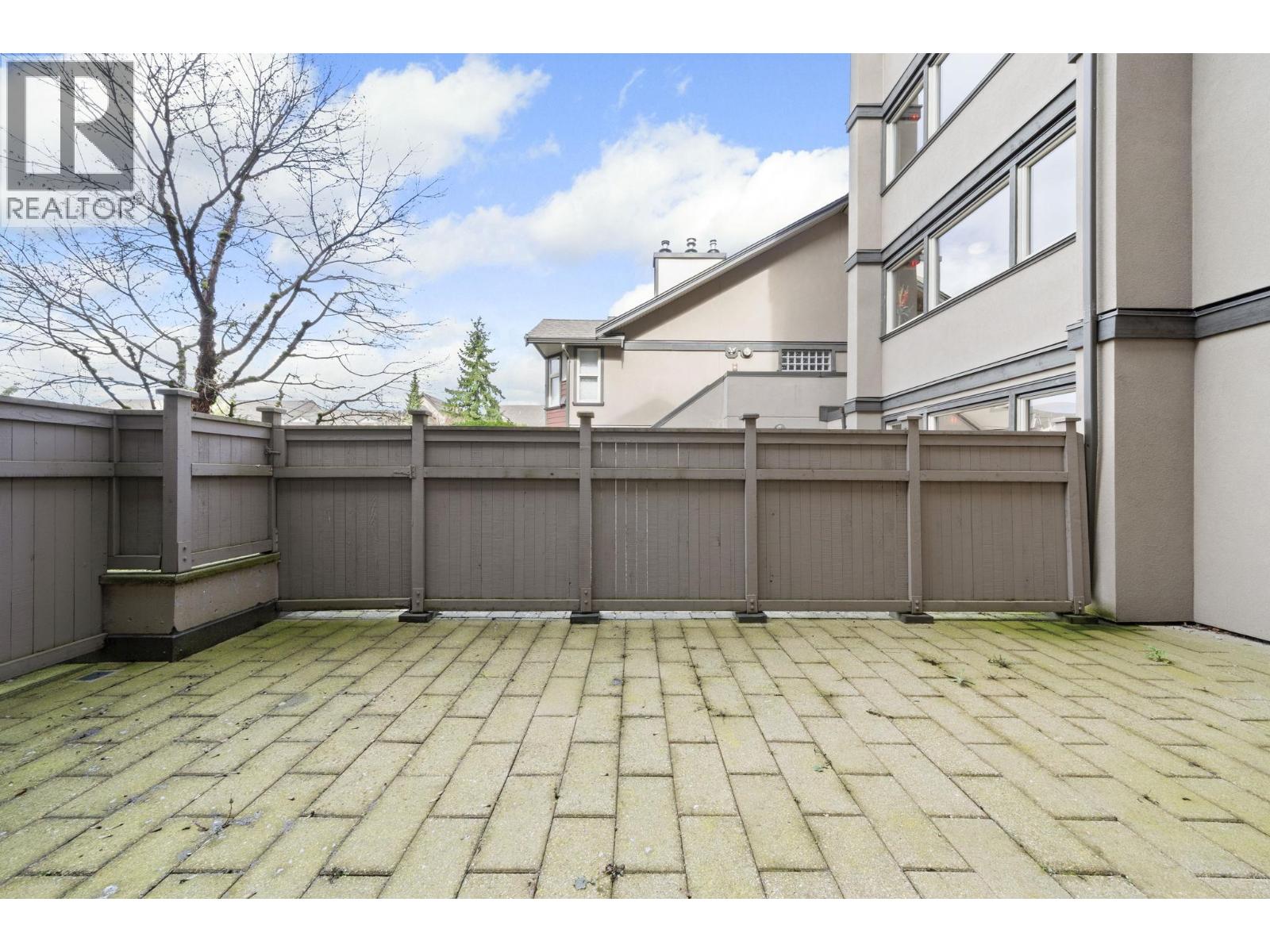 #B205-4821 53 Street, Delta