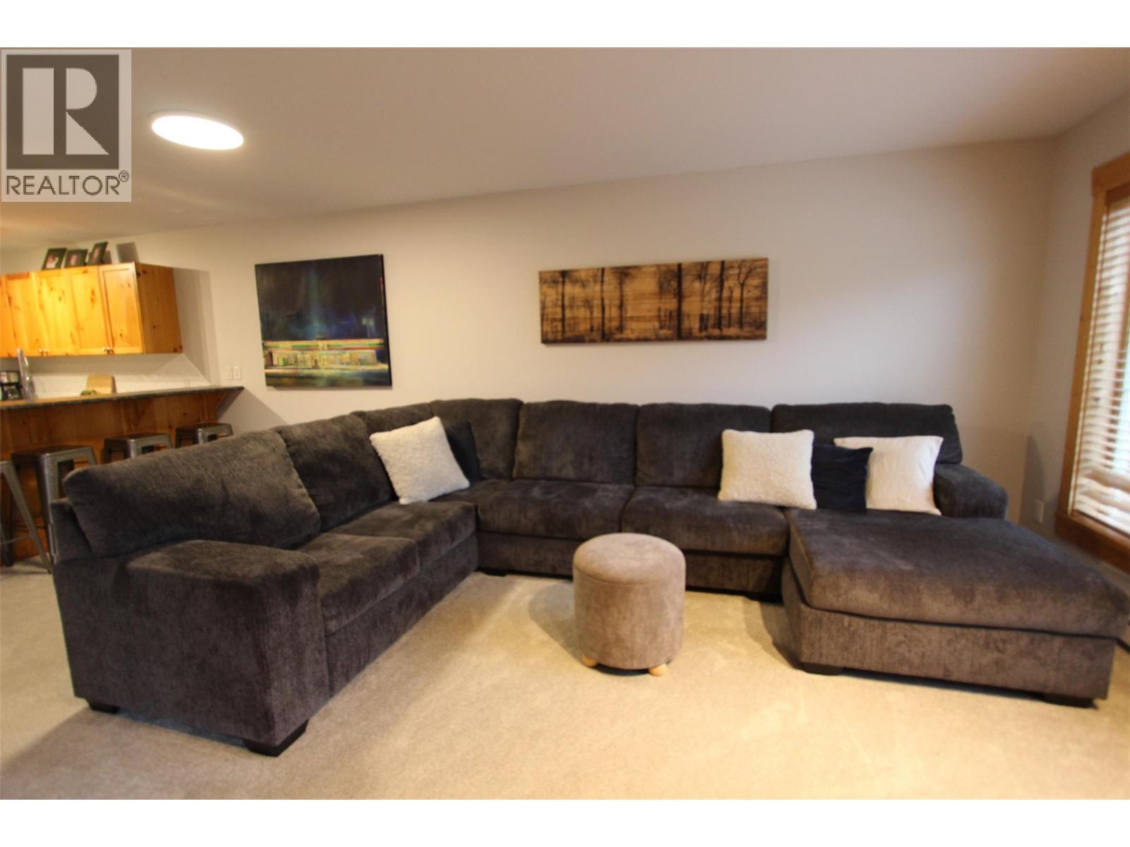 102 34 Rivermount Place, Fernie