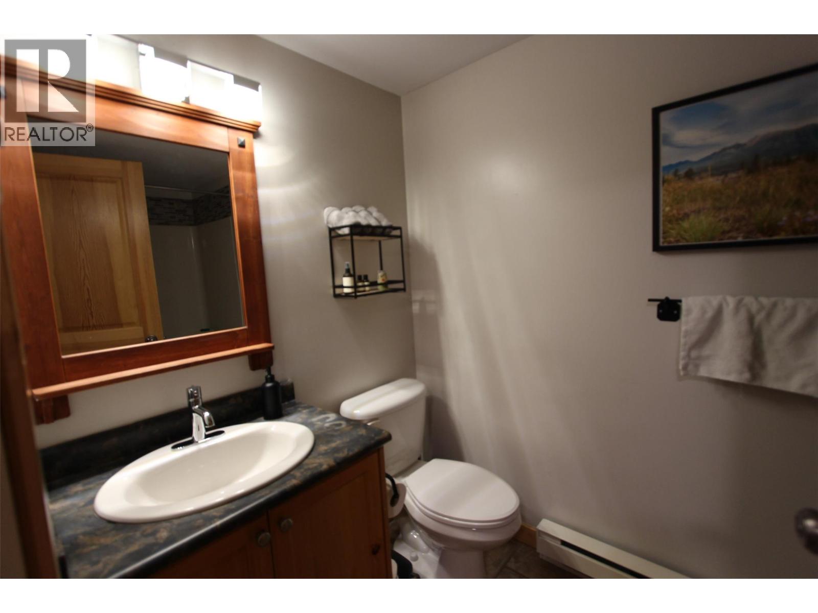 102 34 Rivermount Place, Fernie